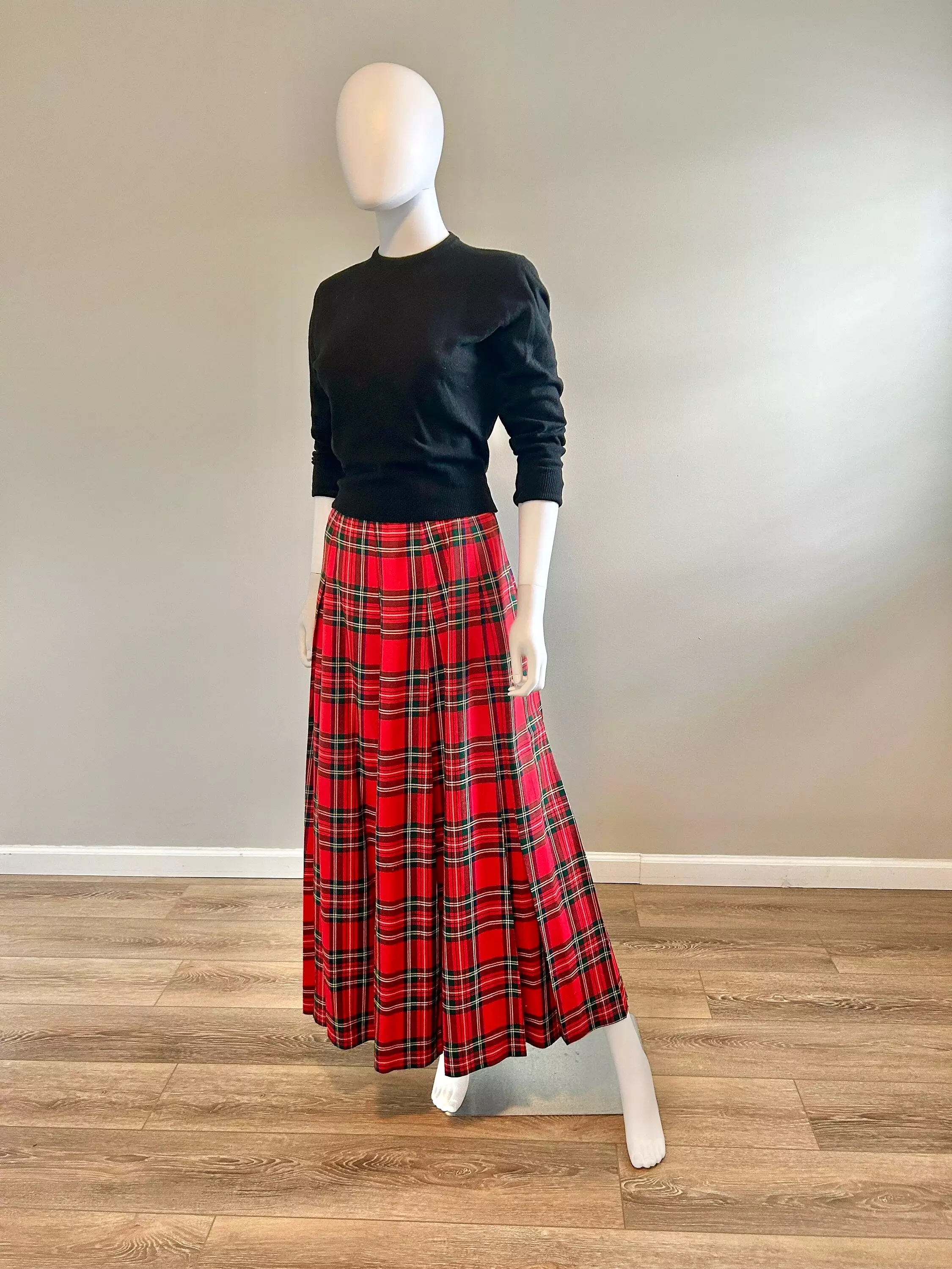 1950s Red Tartan Plaid Maxi Skirt | 50s Retro Holiday Skirt | XS S