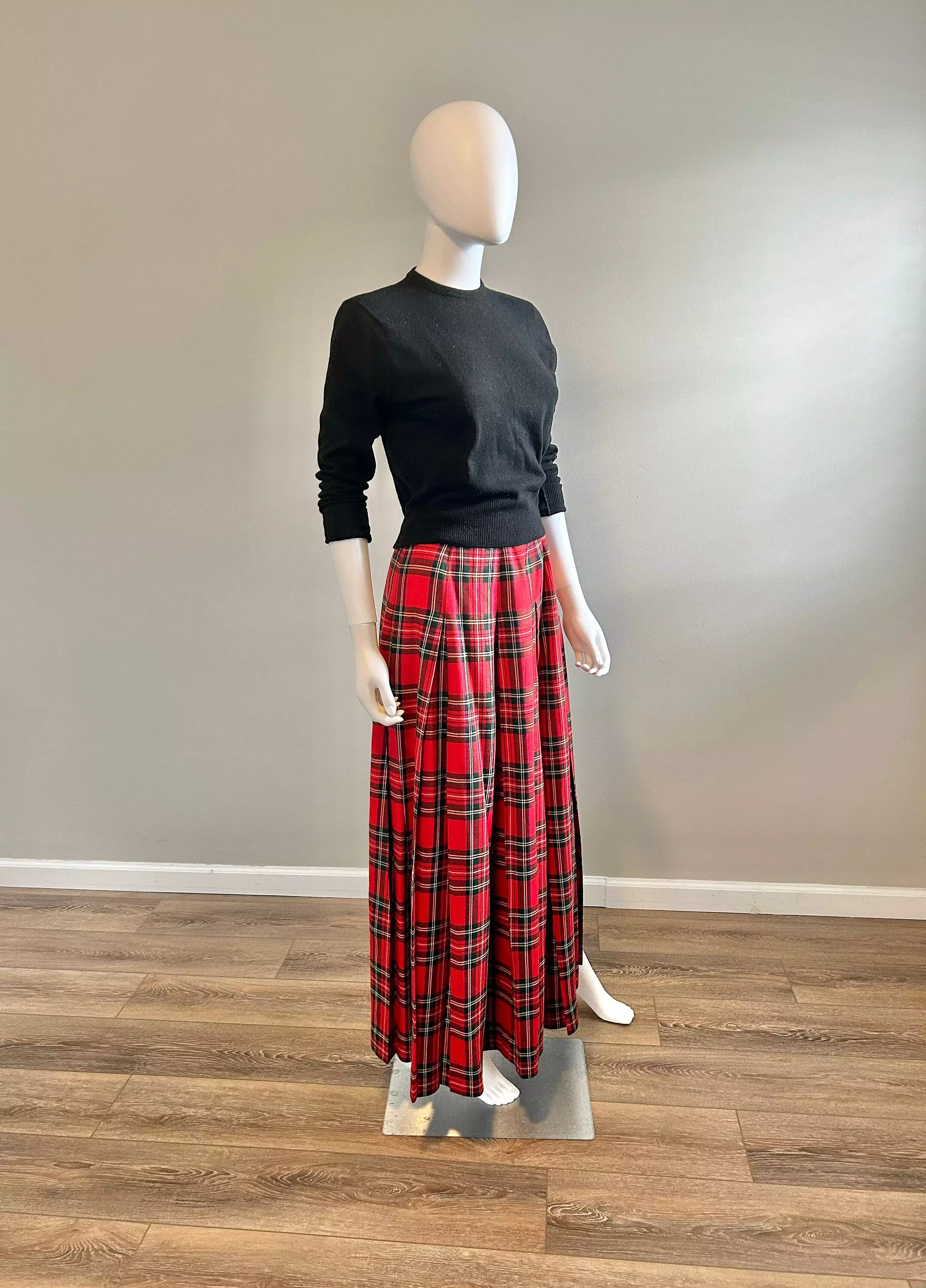 1950s Red Tartan Plaid Maxi Skirt | 50s Retro Holiday Skirt | XS S