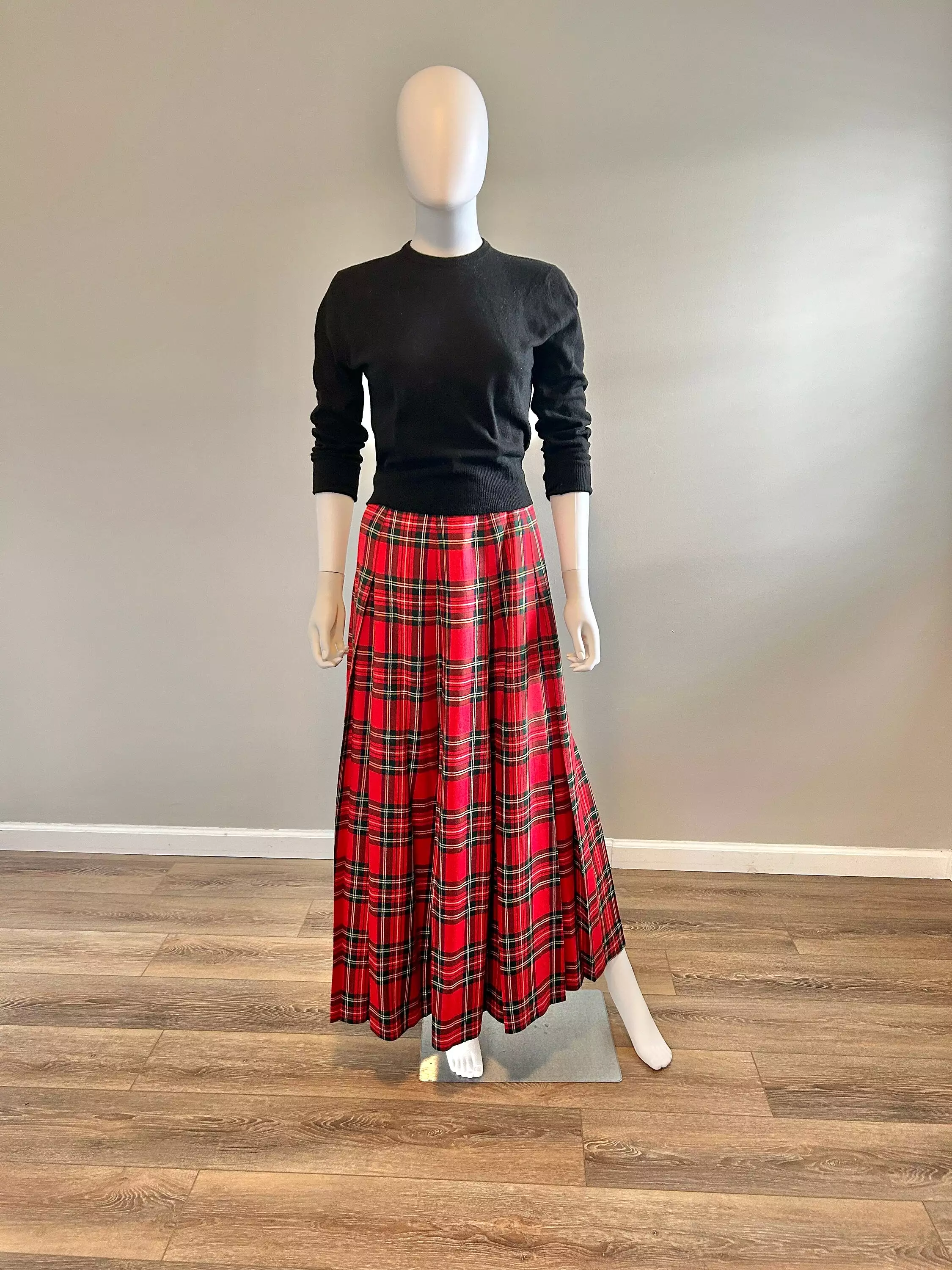 1950s Red Tartan Plaid Maxi Skirt | 50s Retro Holiday Skirt | XS S