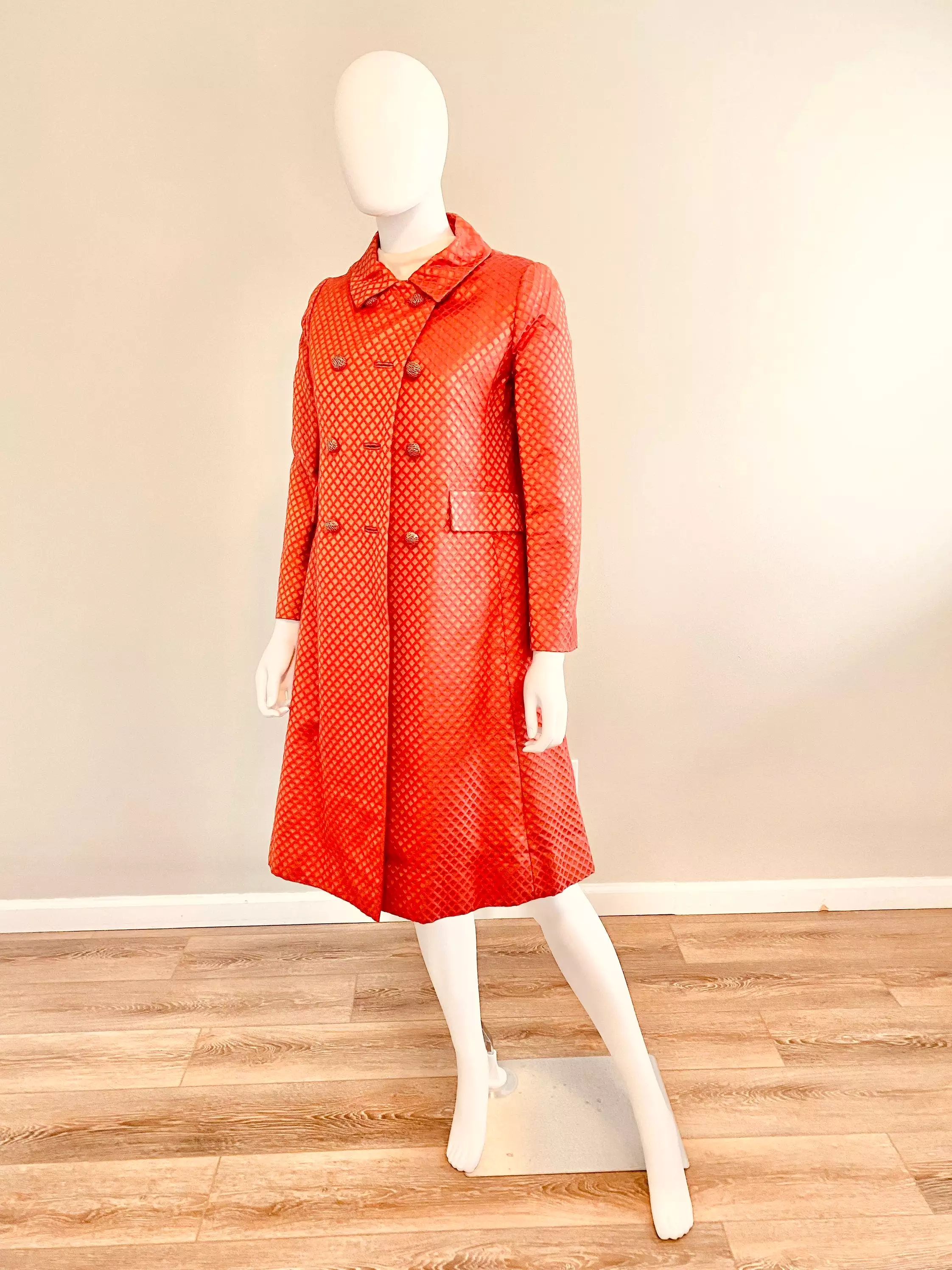 1960s Malcom Starr vintage red coat and shift dress set in XS S size.