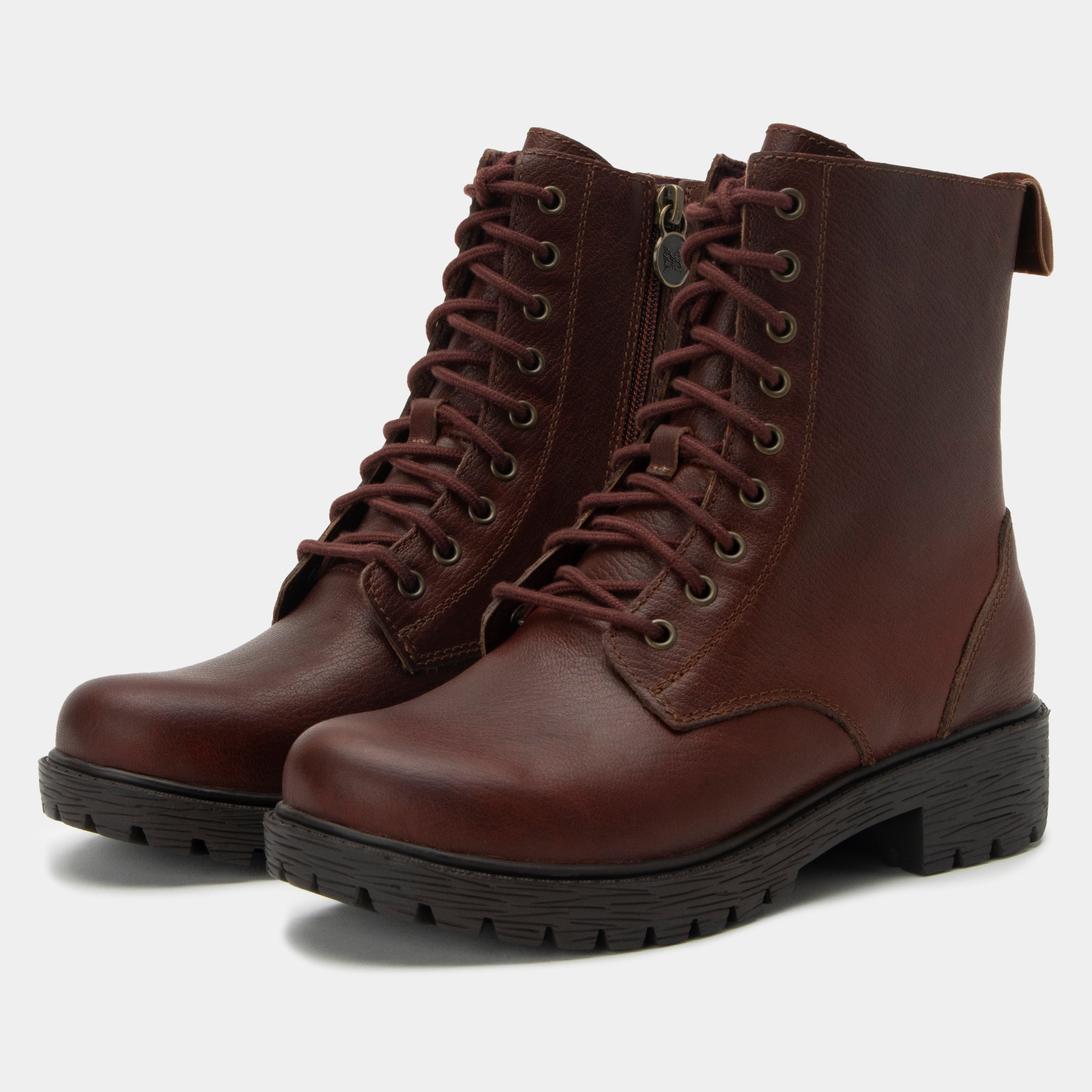 Ari Chestnut Boot: Premium Quality Chestnut Boot