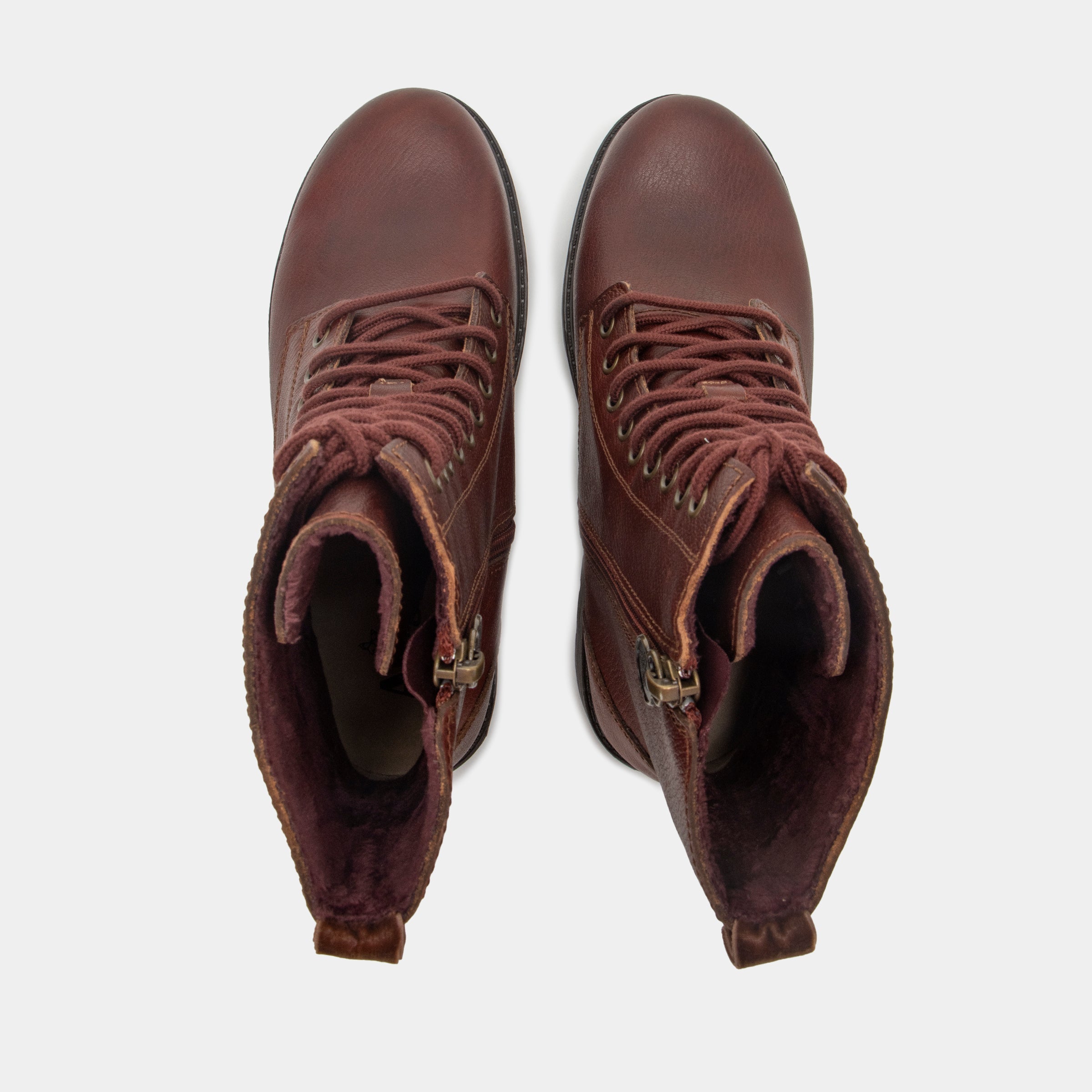 Ari Chestnut Boot: Premium Quality Chestnut Boot