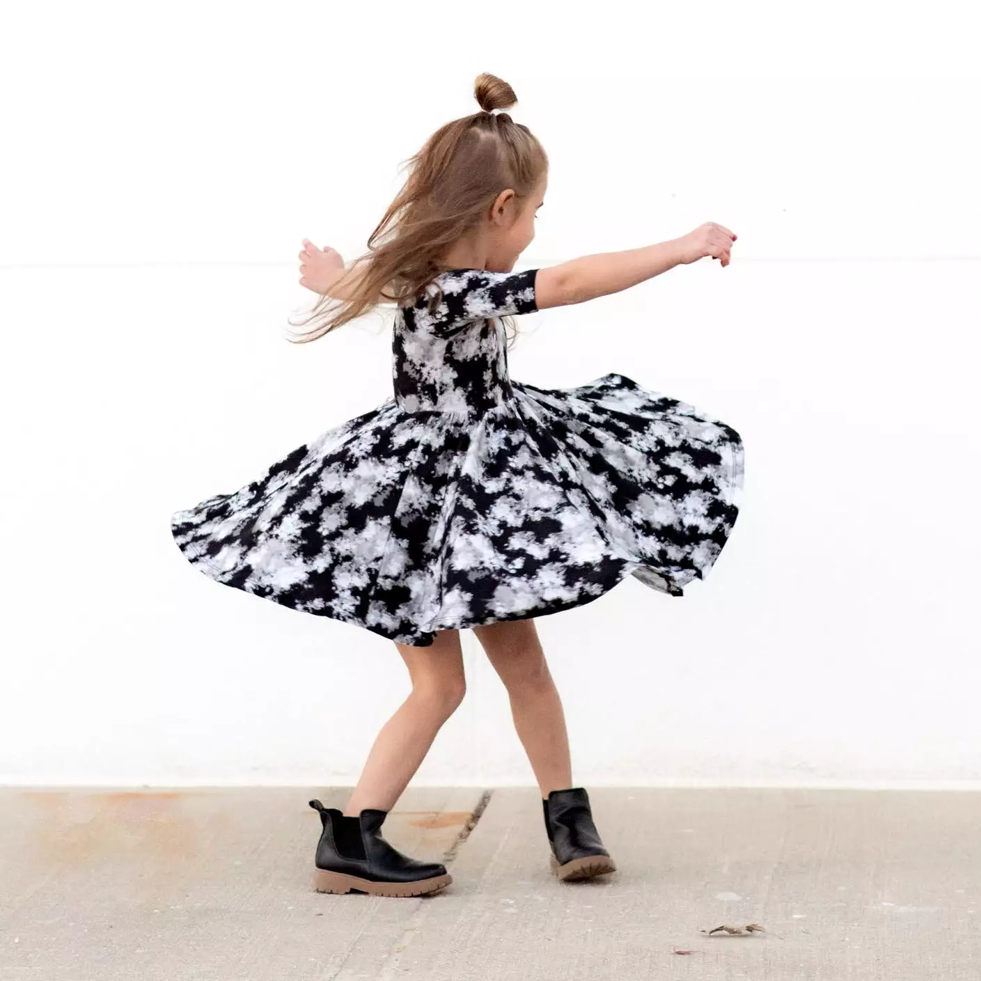 Black Tie Dye Mid Sleeve Twirl Dress