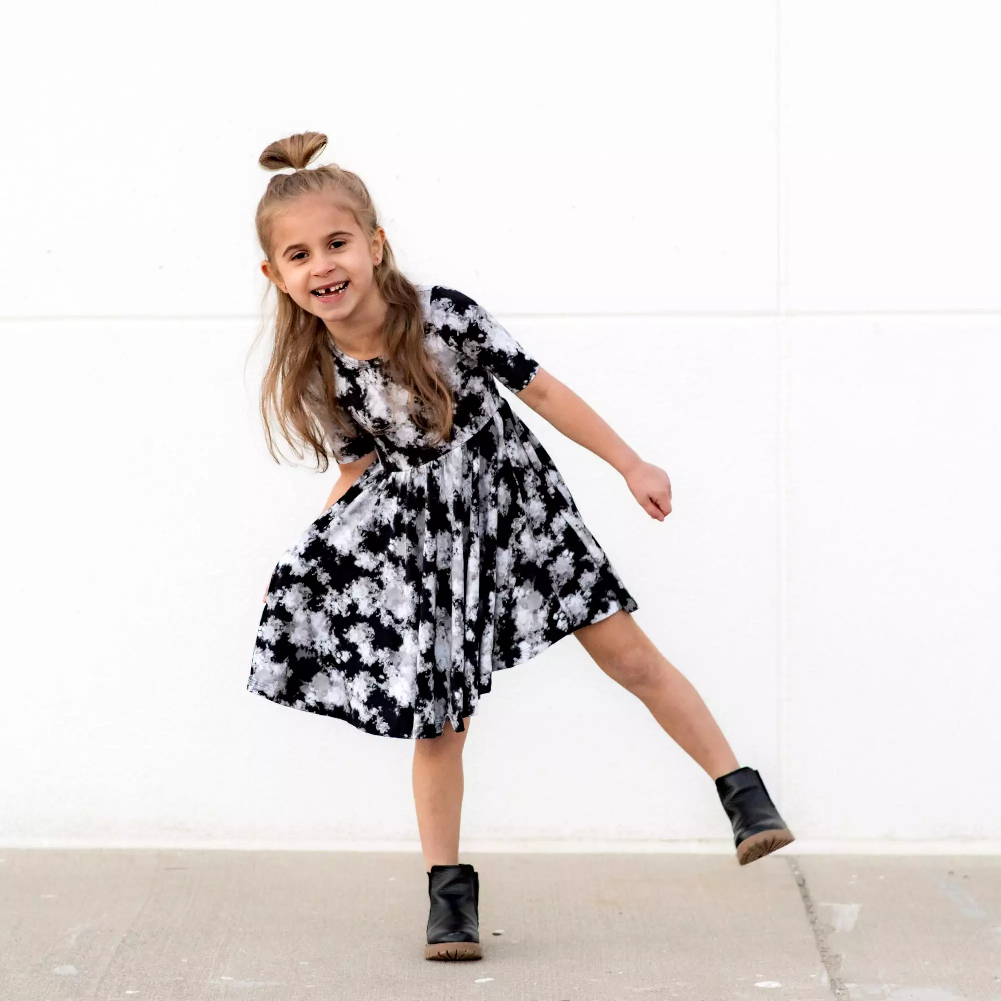 Black Tie Dye Mid Sleeve Twirl Dress