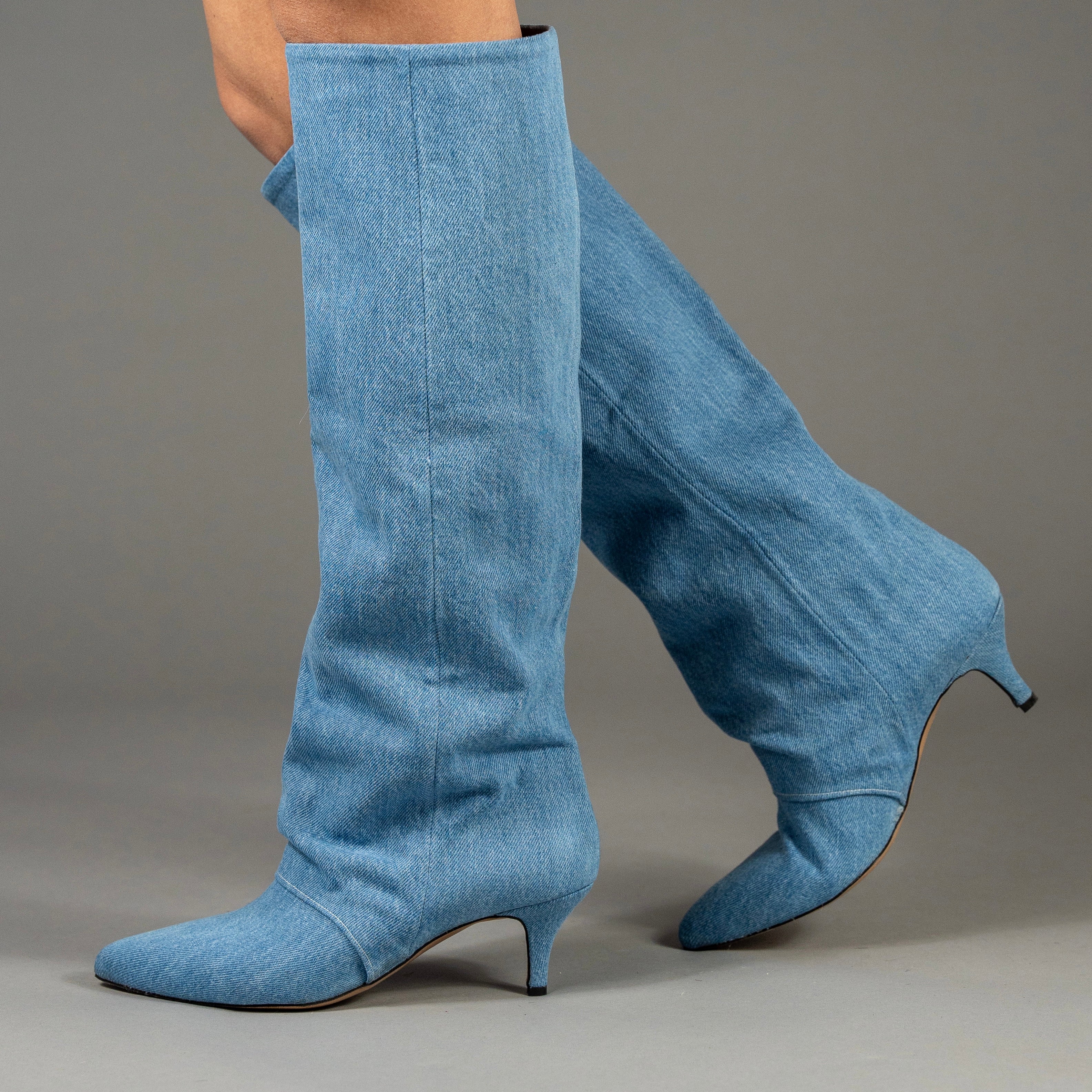 Chenia Blue Denim - Shop online for Chenia blue denim jeans.