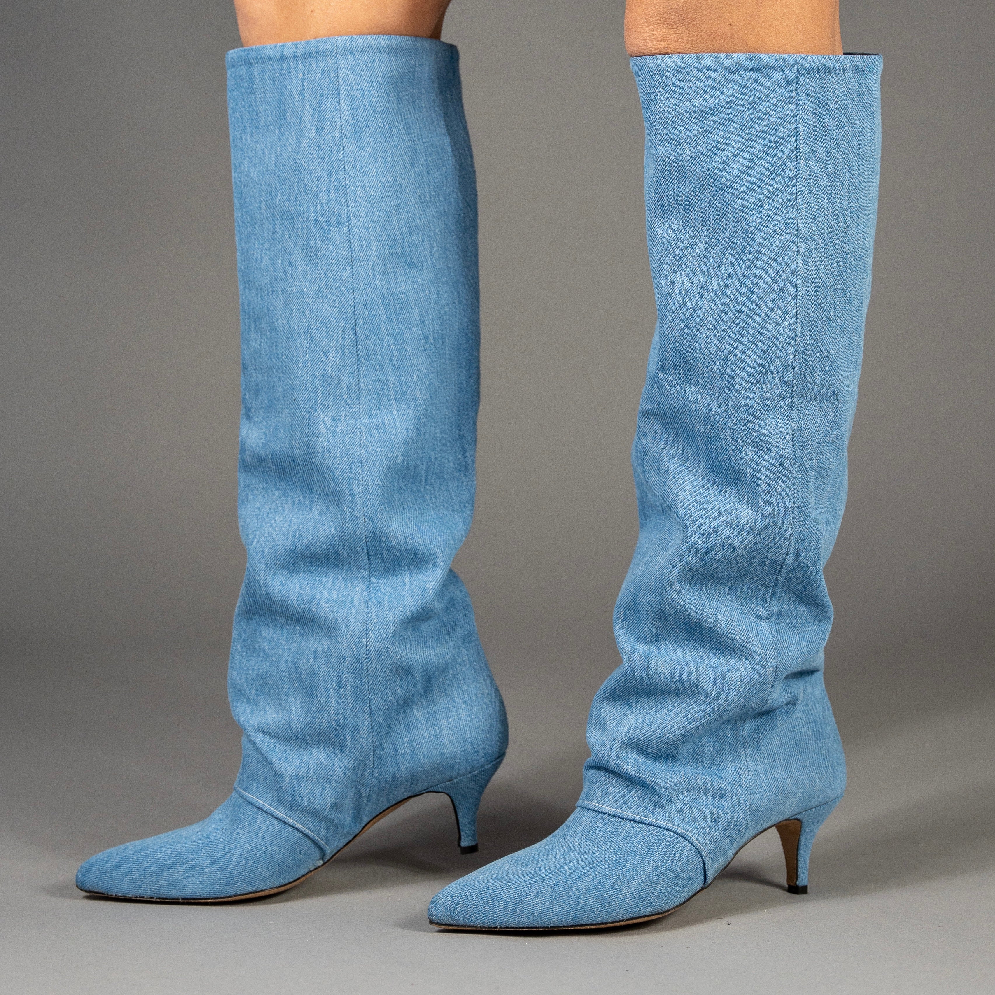 Chenia Blue Denim - Shop online for Chenia blue denim jeans.