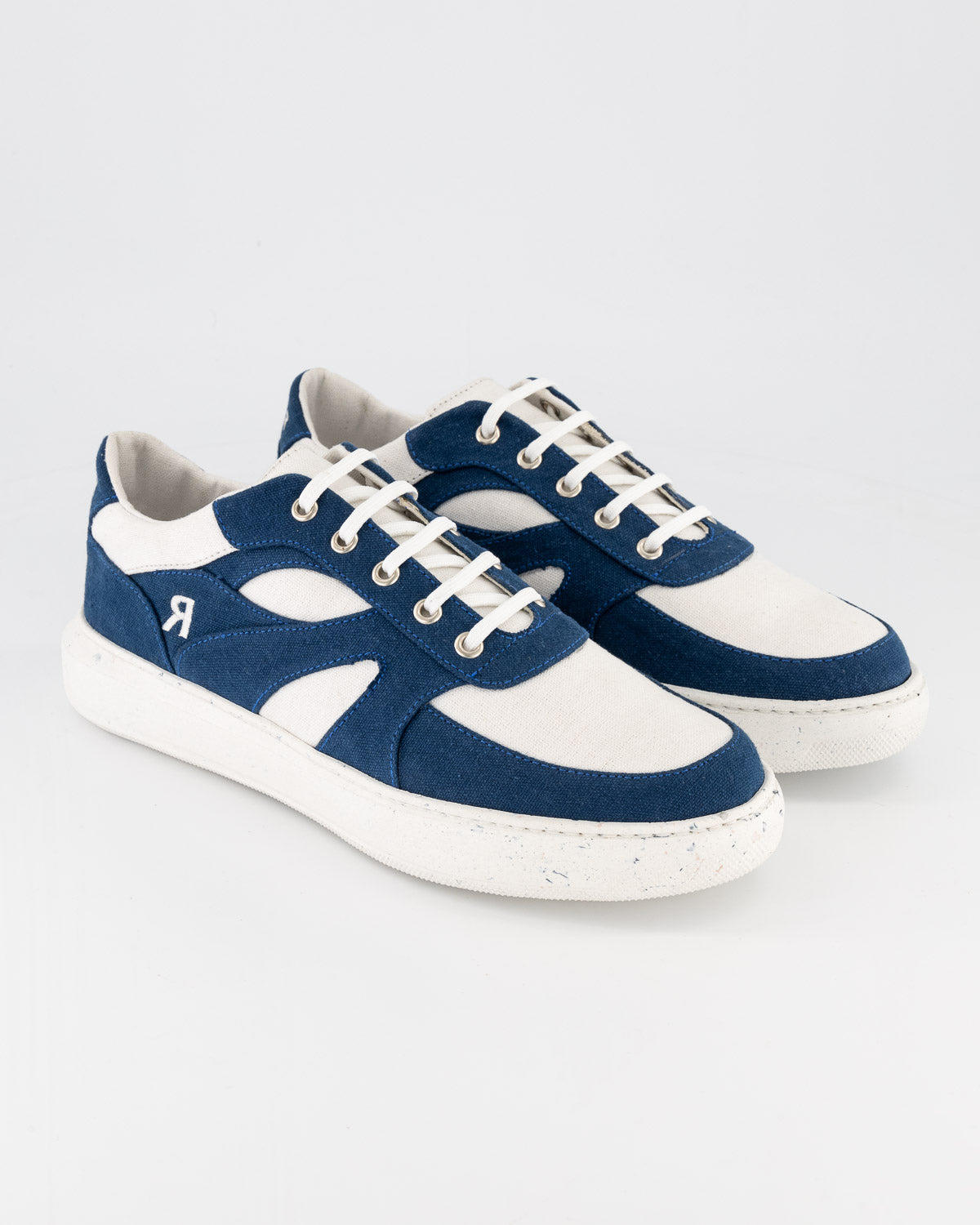 EU Hemp Navy Sneaker