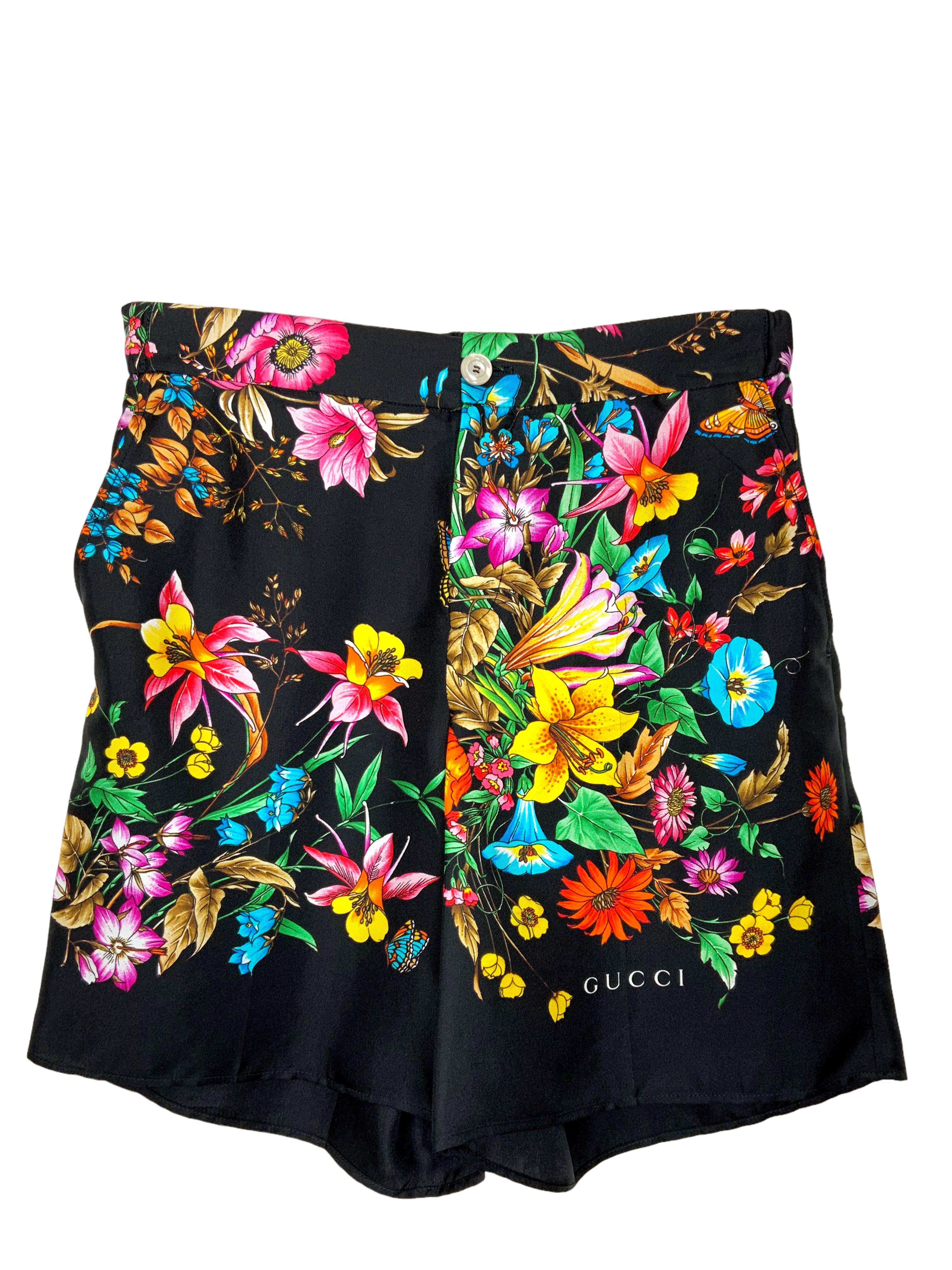 Gucci floral silk shorts in size S.