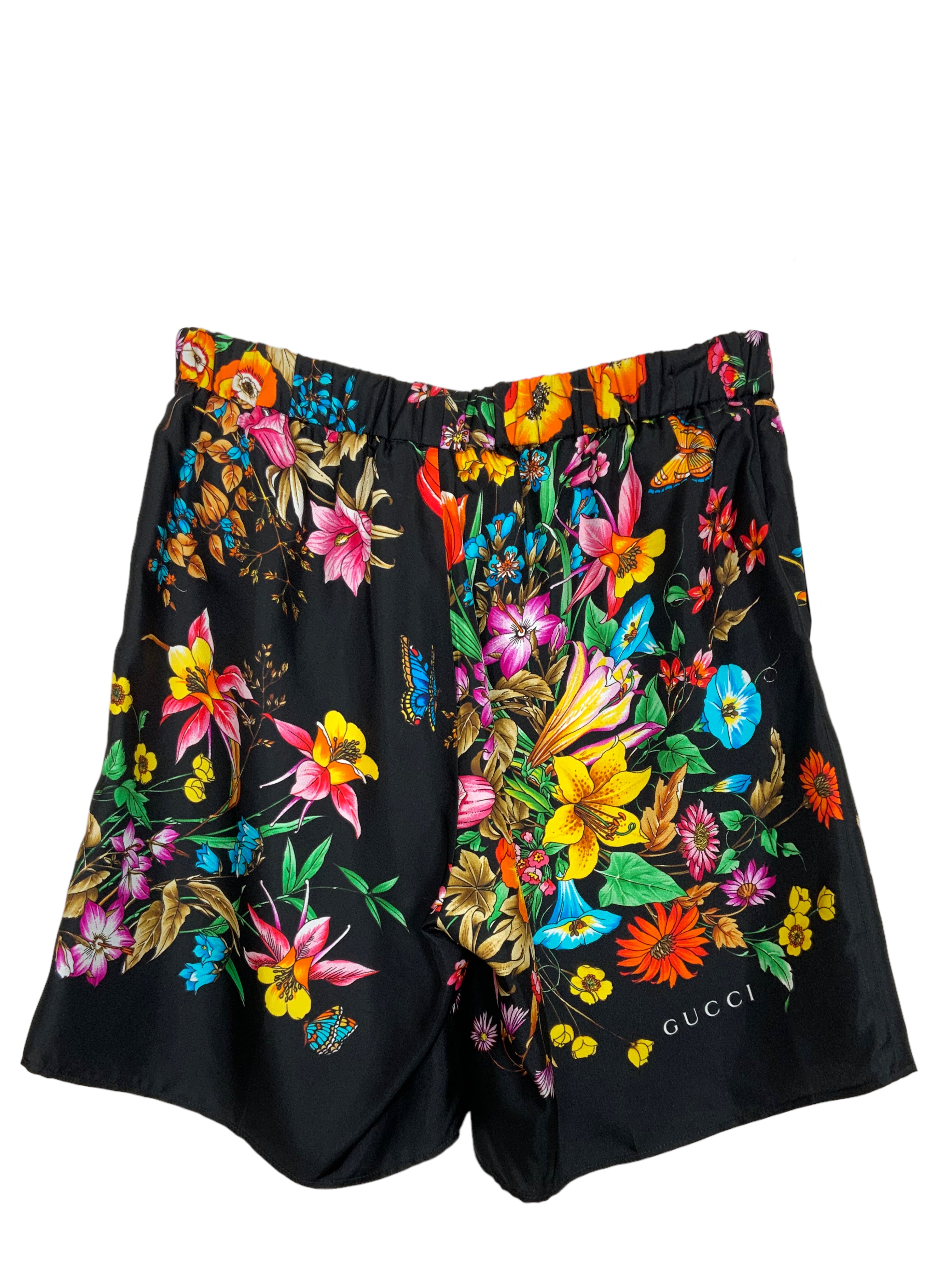 Gucci floral silk shorts in size S.