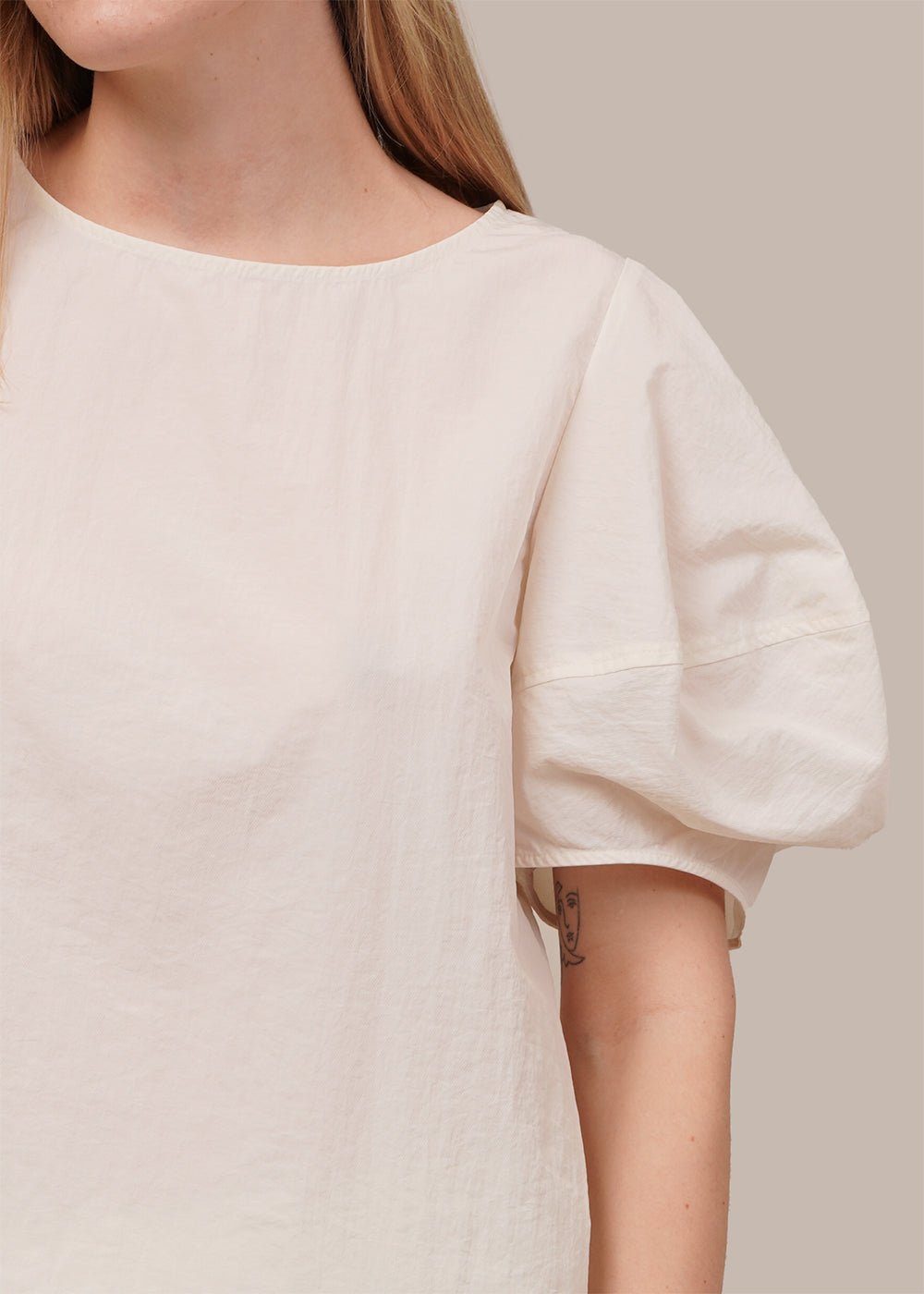 Ivory Balloon Sleeve Top