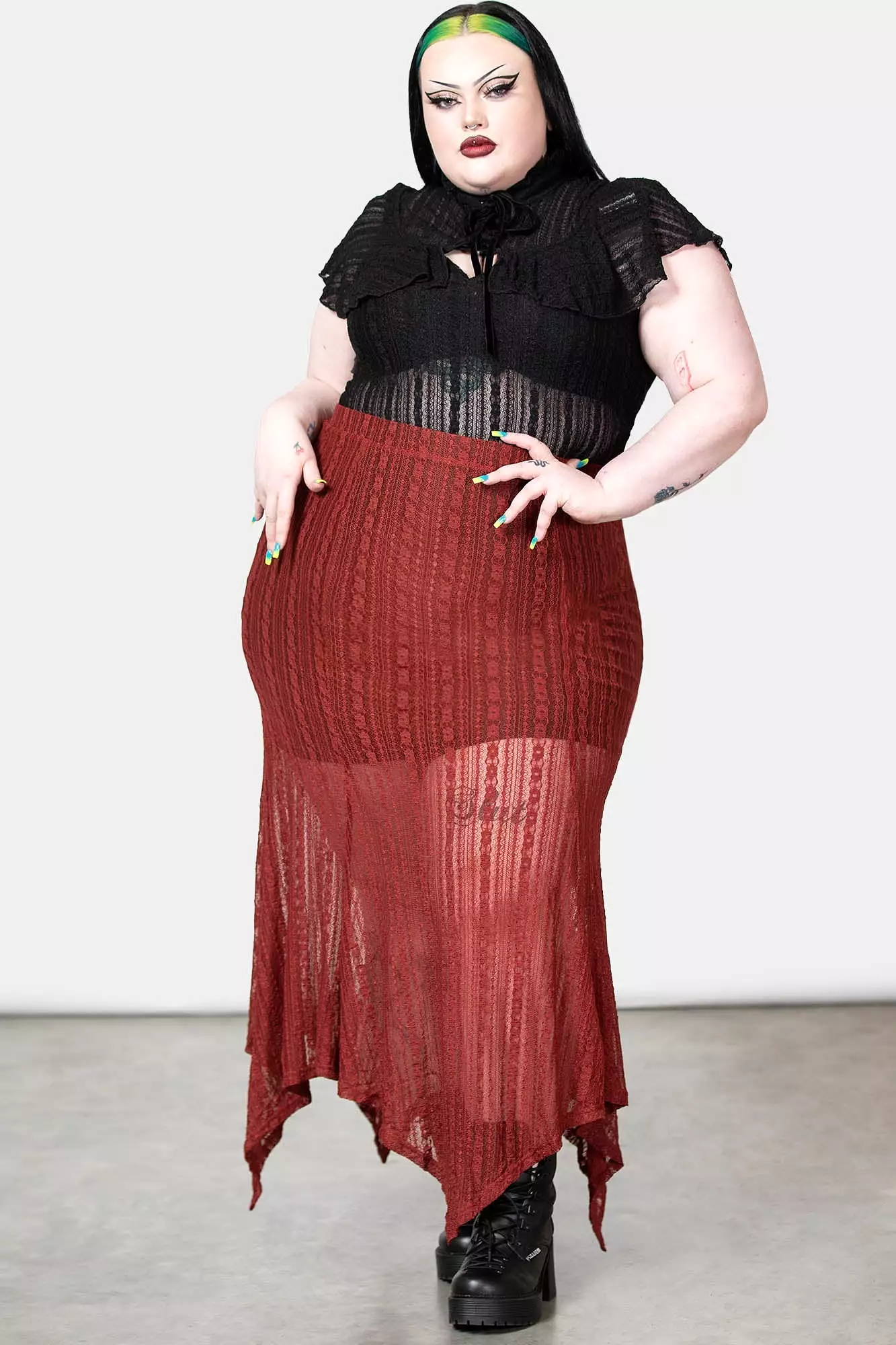 Juliet's Betrayal Red Plus Size Resurrect Skirt