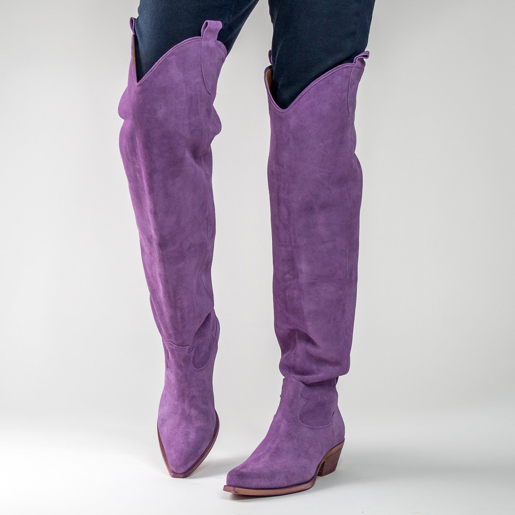 Laramie Lilac Suede can be rewritten as Lilac Suede Laramie.