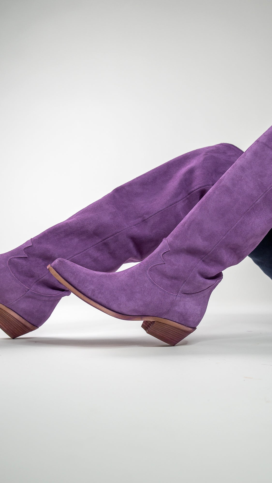 Laramie Lilac Suede can be rewritten as Lilac Suede Laramie.