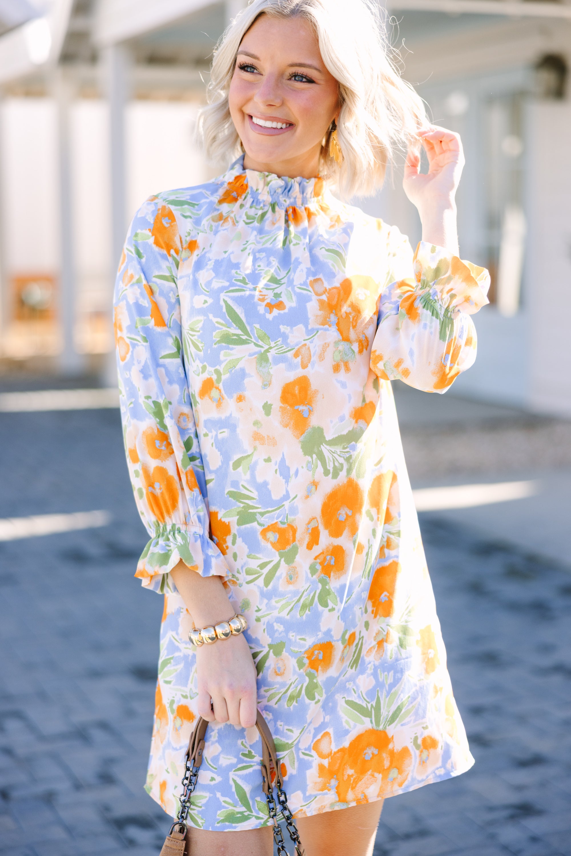 Light Blue Floral Shift Dress: Beautiful and Smart