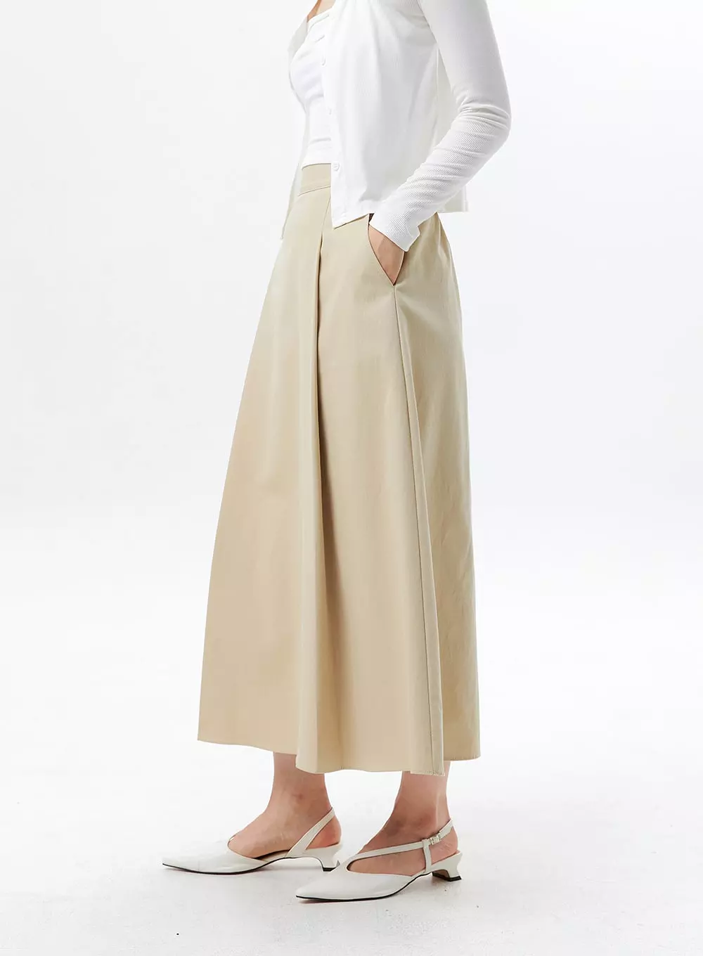 Maxi Skirt with Pleats and Elegant Style OL325