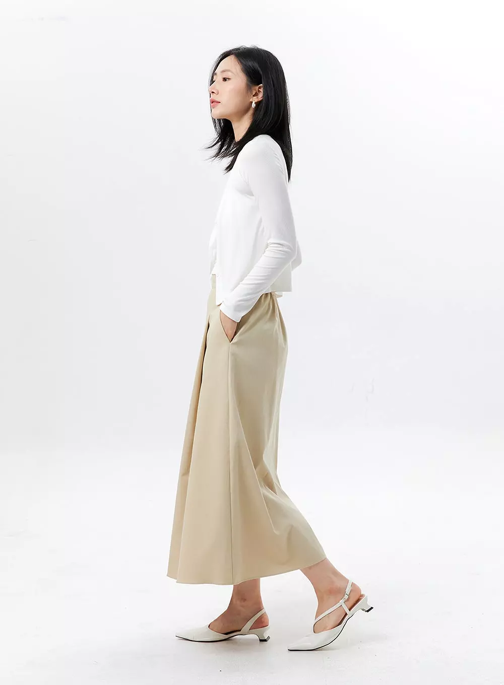 Maxi Skirt with Pleats and Elegant Style OL325