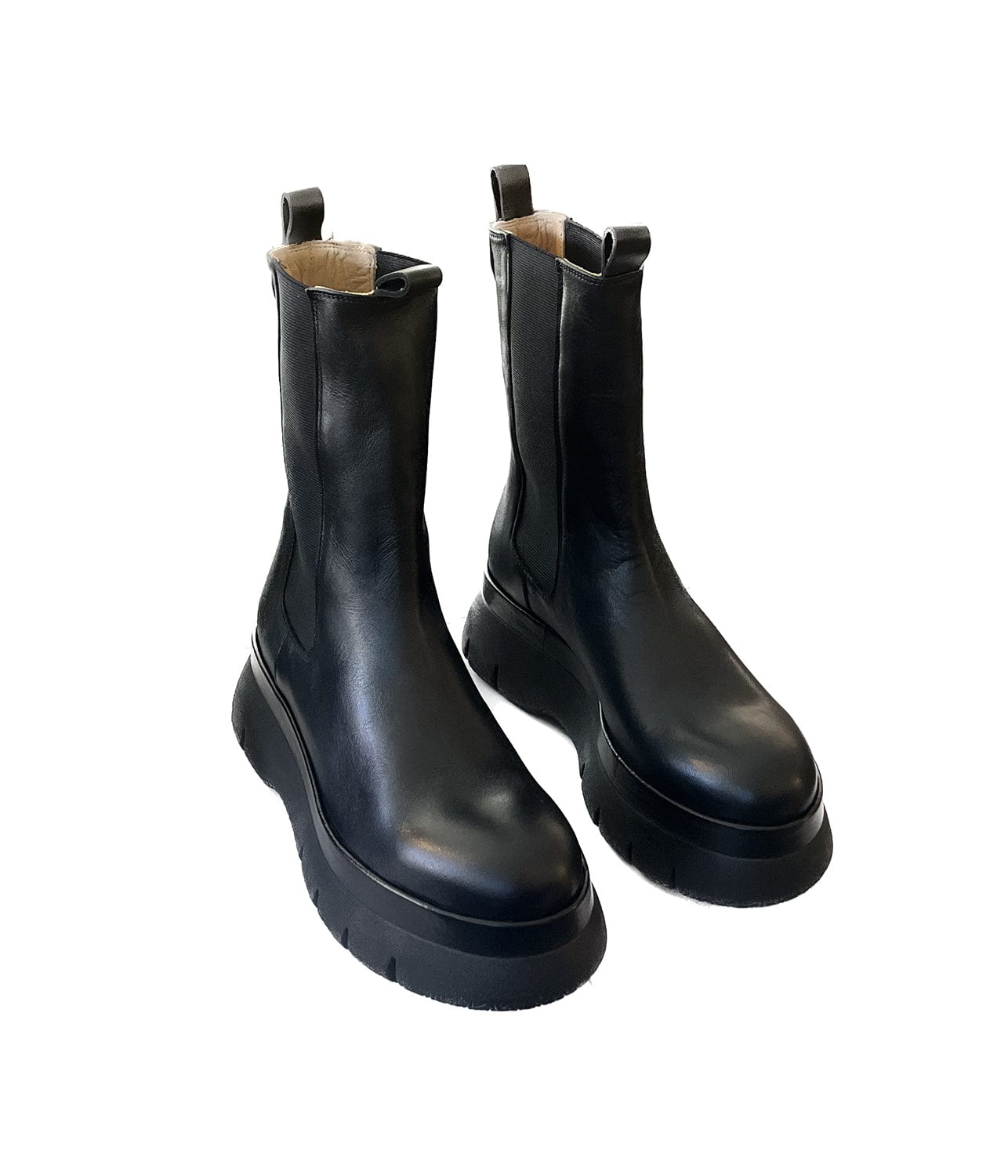 Mecile boot - black: Trendy and stylish black boots for men and women