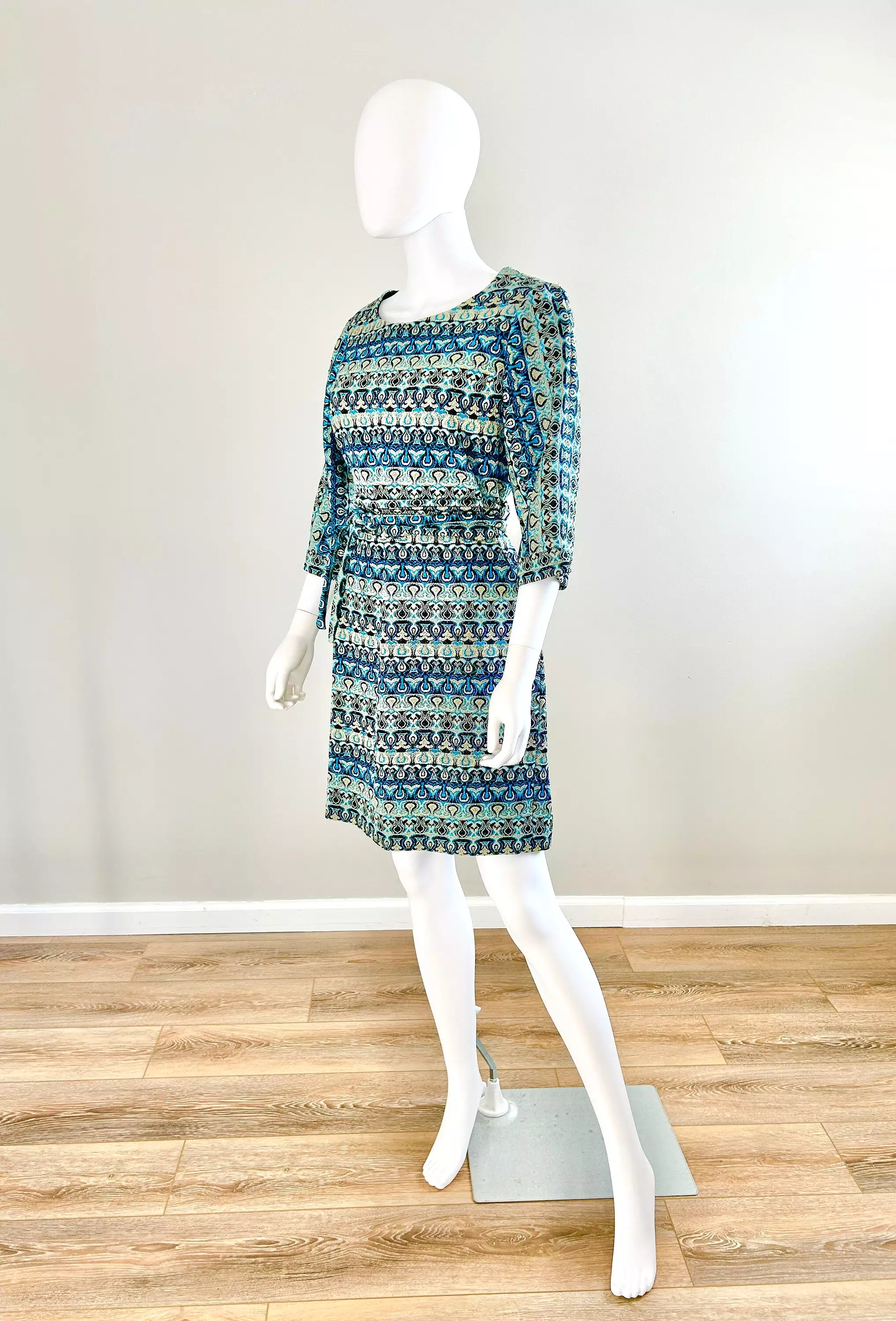 Pierre Balmain Dress, 1960s Vintage Retro Shift Holiday Dress in Size M L