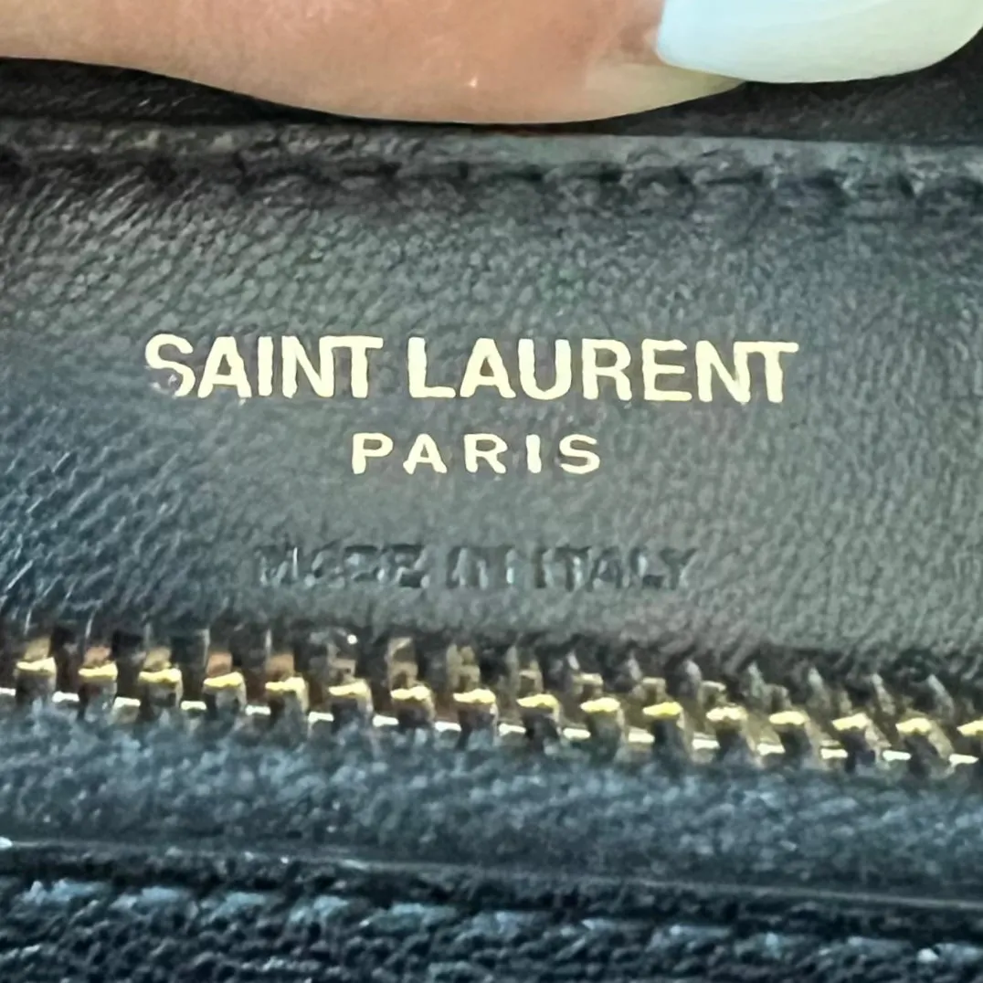 Saint Laurent College Large Chain Bag - Quilted Leather | Official Website