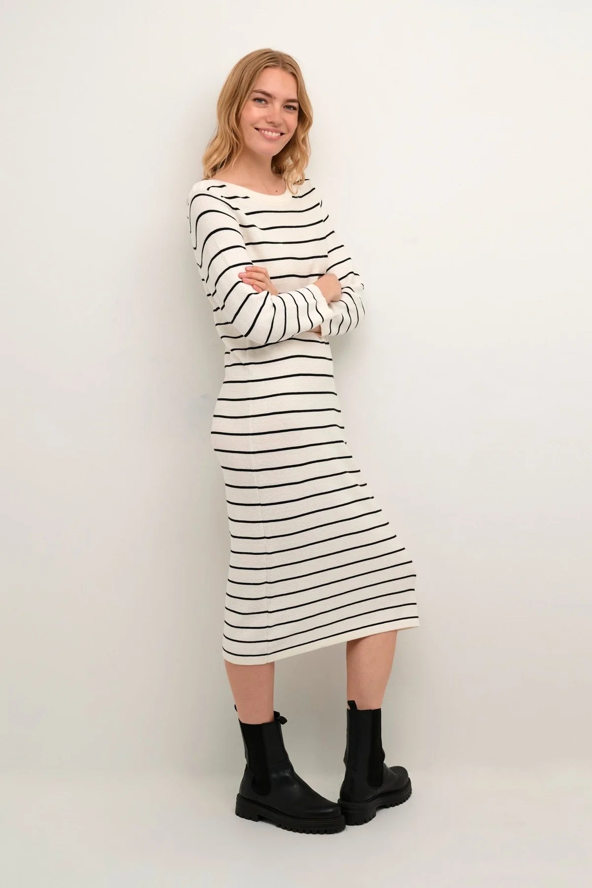 Sillar Knit Dress - Result: Trendy Knit Dress