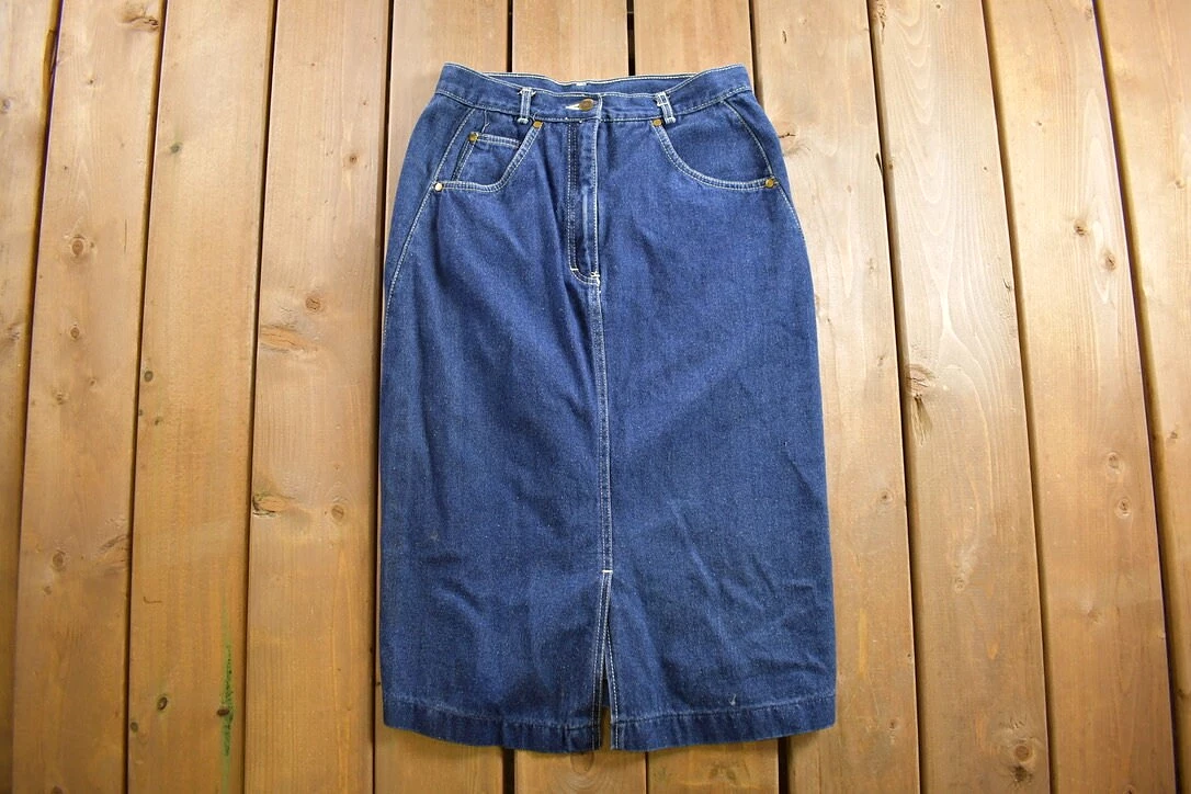 Vintage 1980s Skiva Denim Skirt - Size 30 x 30.5 - American Vintage - Streetwear Fashion - 90s