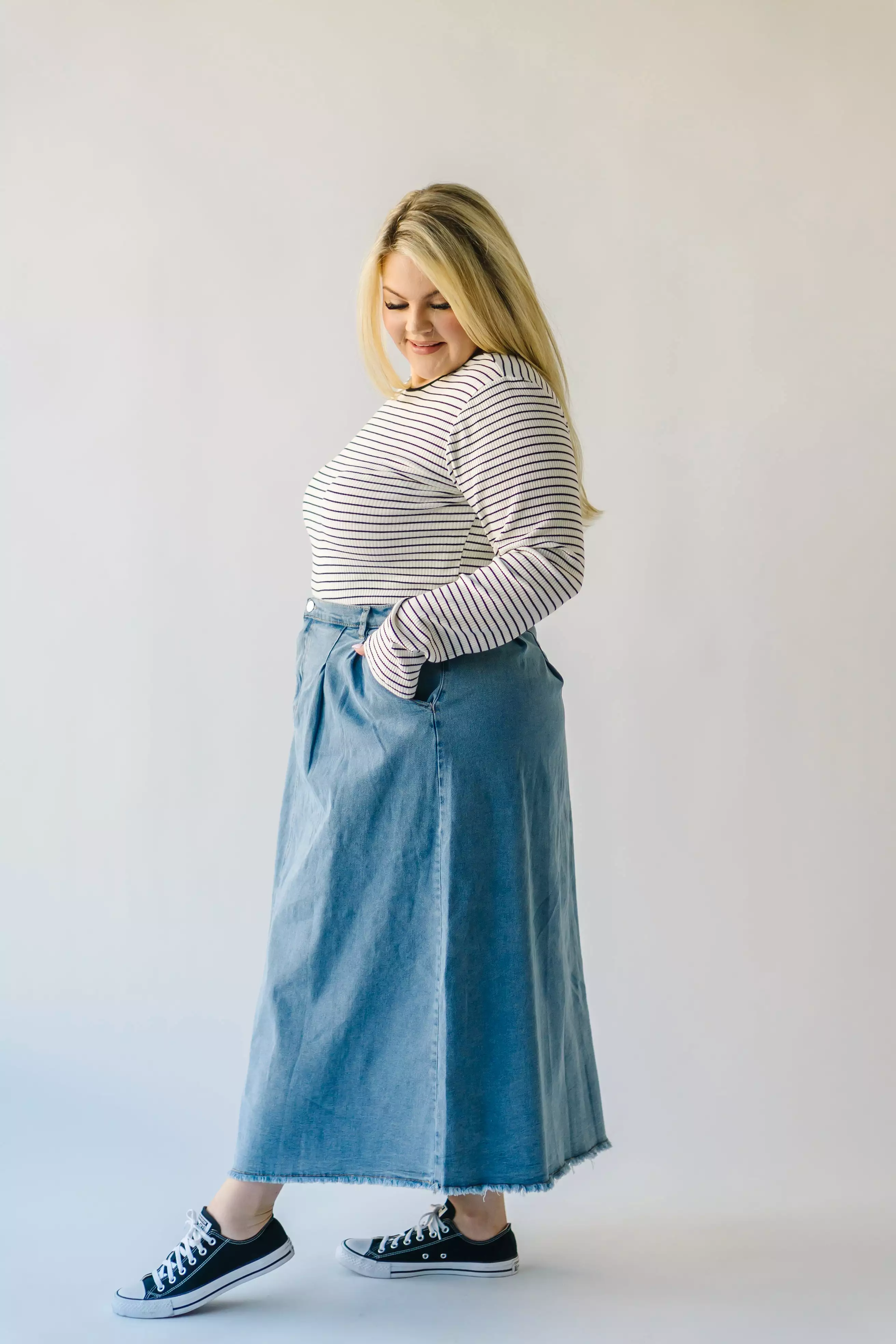 Waleska Pleated Denim Maxi Skirt - Get it now!