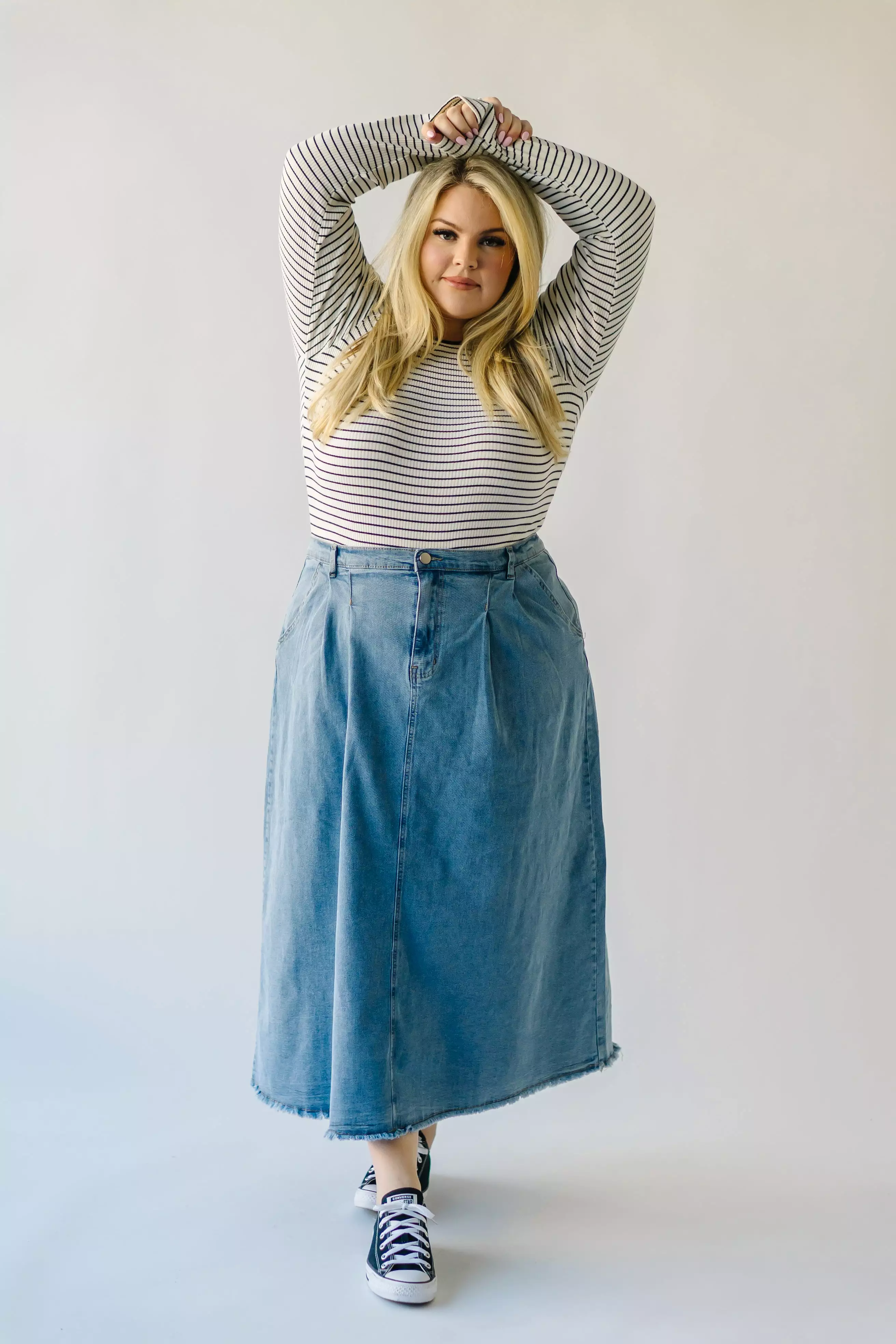 Waleska Pleated Denim Maxi Skirt - Get it now!